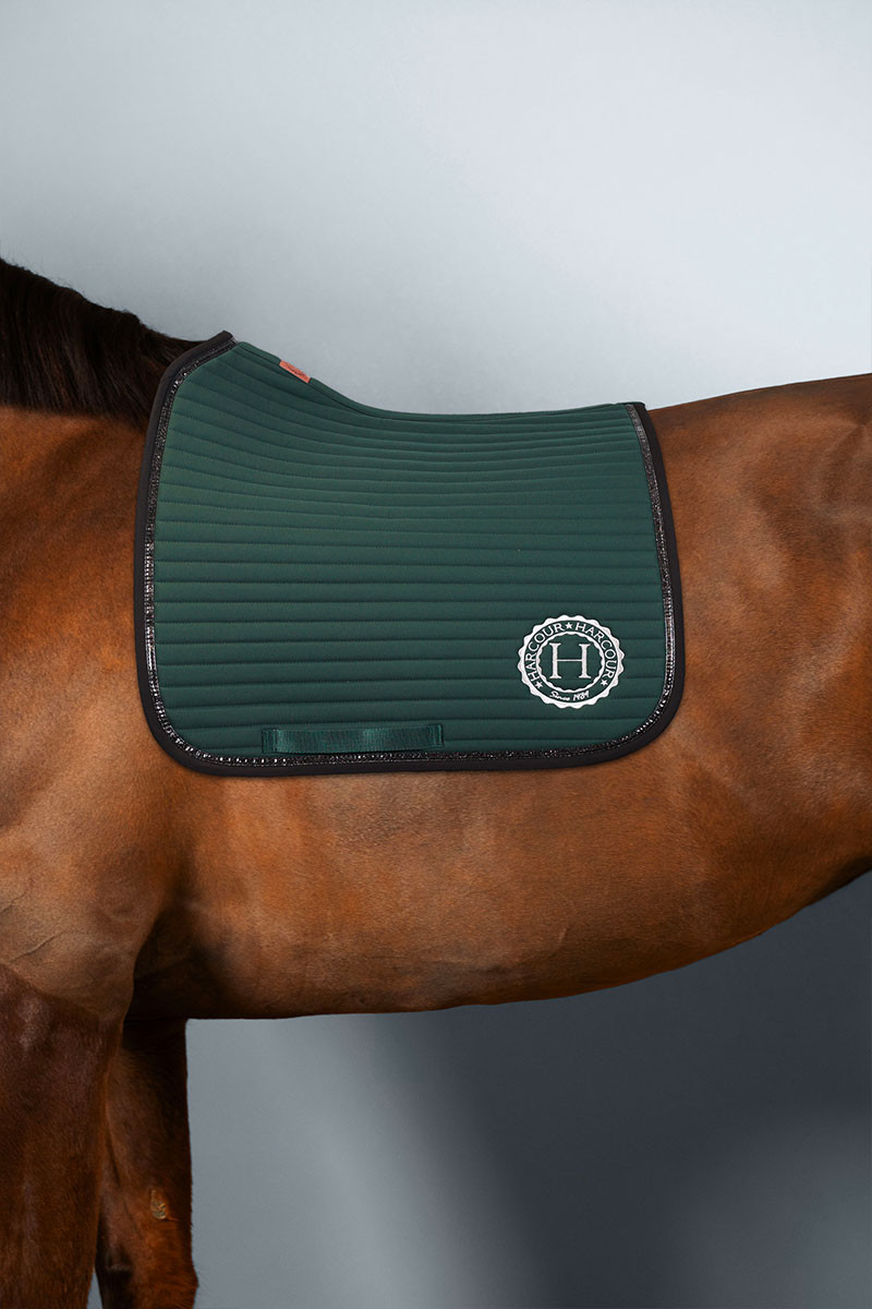karembar-saddle-pad-rider (3)