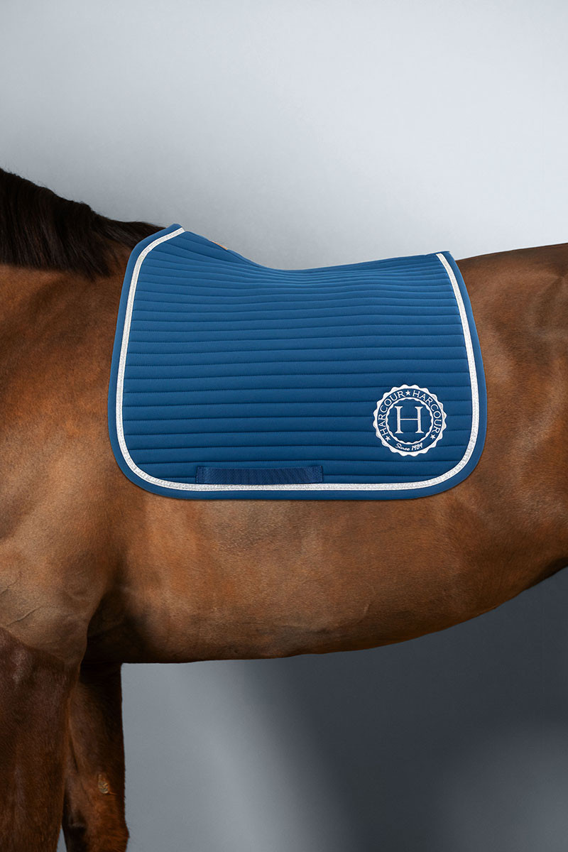 karembar-saddle-pad-rider (4)